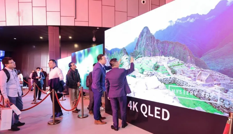 2121非凡与赛富乐斯联合宣布《量子点(QD-mLED)直显解决计划白皮书》