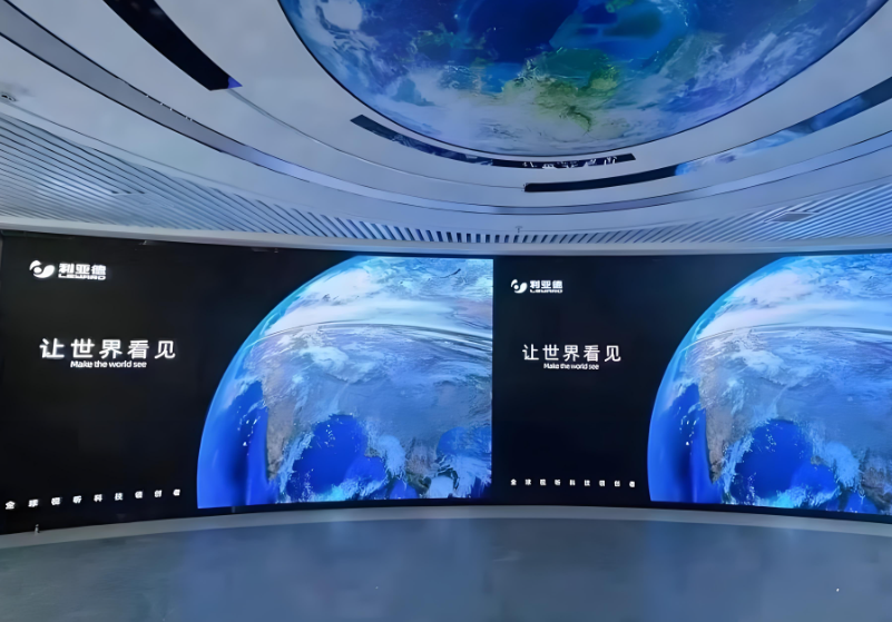 怎样选购性价比高的展厅LED显示屏？？？？